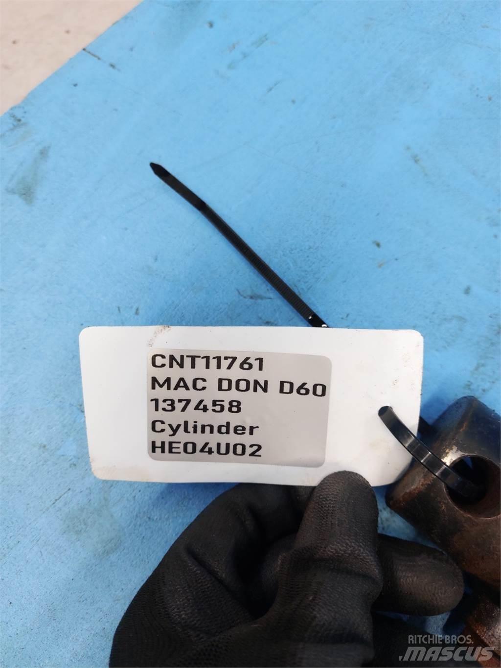 MacDon D60 Accesorii combine agricole