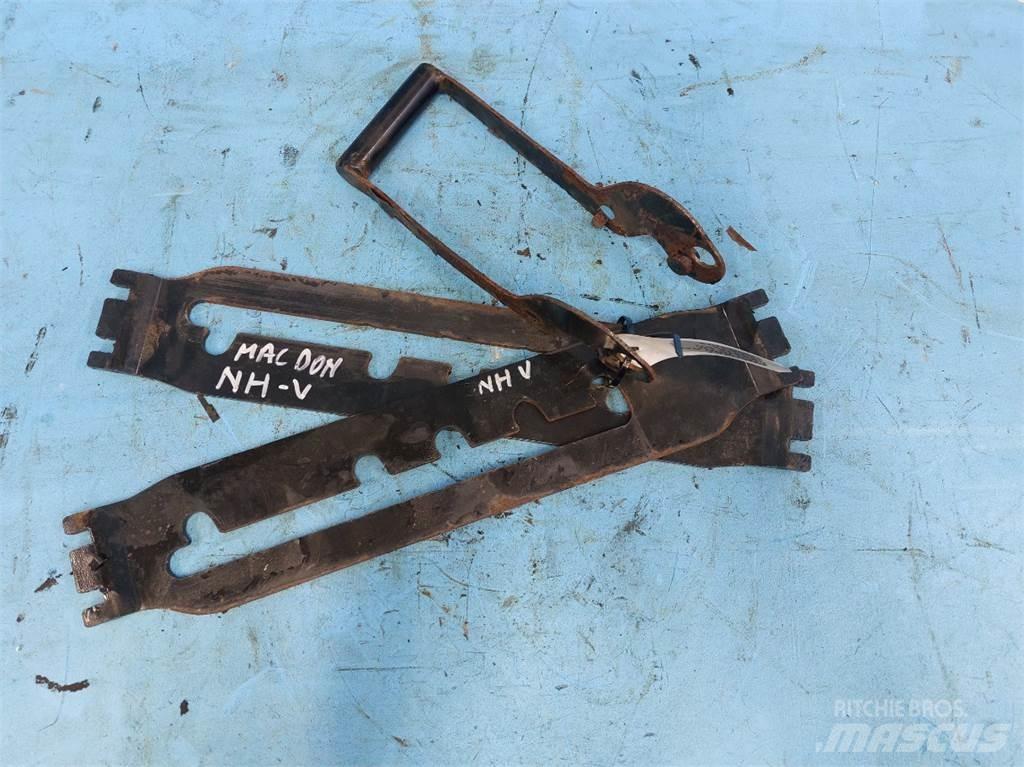 MacDon D60 Accesorii combine agricole