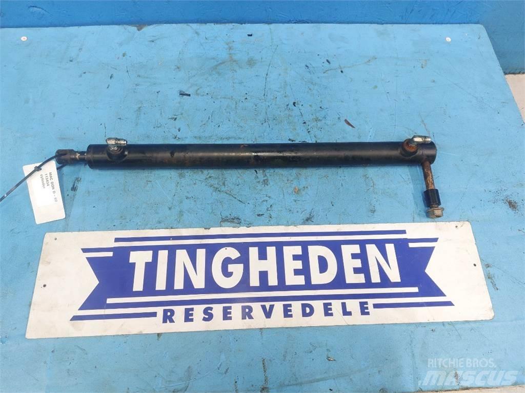 MacDon D60 Accesorii combine agricole