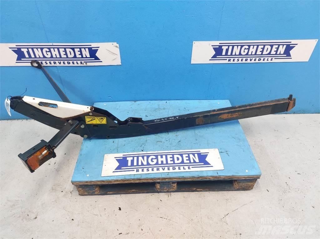 MacDon D60 Accesorii combine agricole
