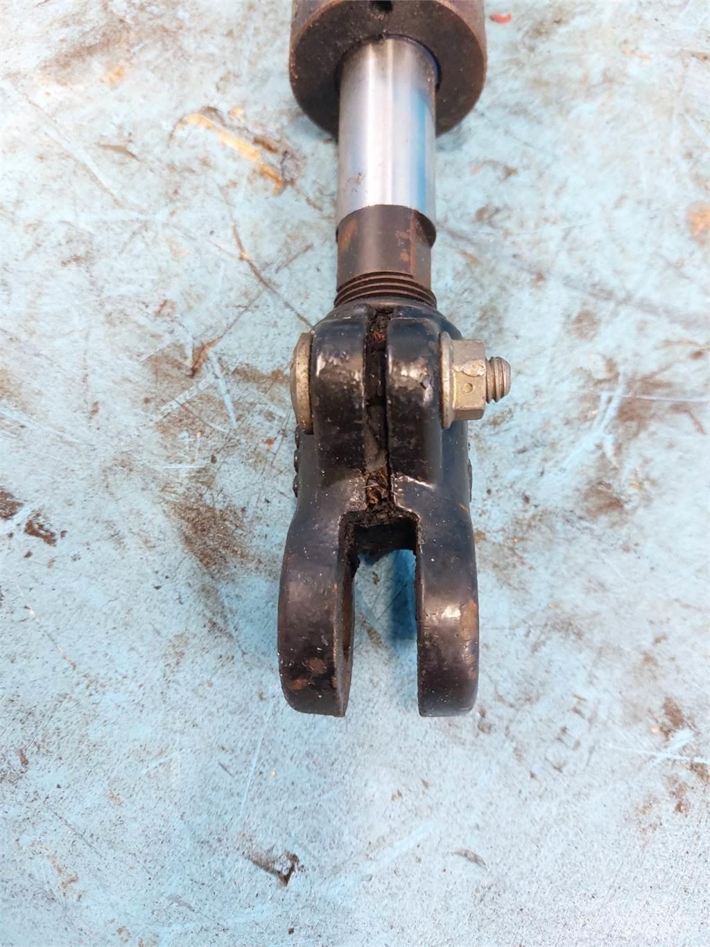 MacDon D60 Accesorii combine agricole
