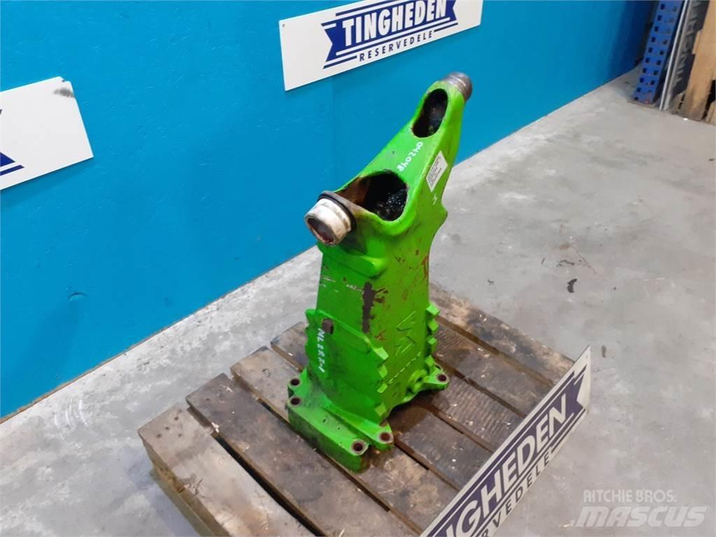 Merlo 28.7 Axe