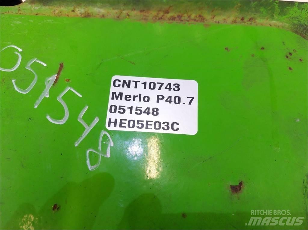 Merlo P40.7 cupa de excavat cu cernere