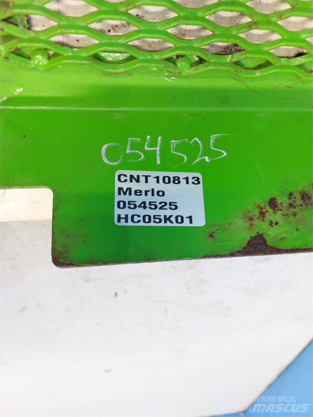 Merlo P40.7 cupa de excavat cu cernere