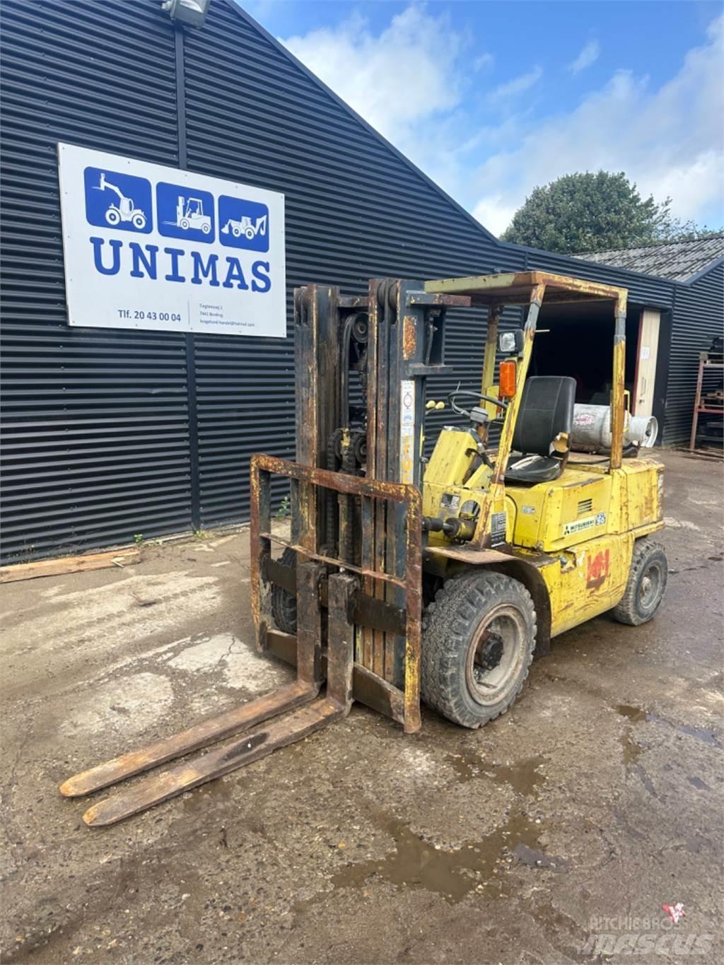 Mitsubishi FG30 Stivuitor GPL