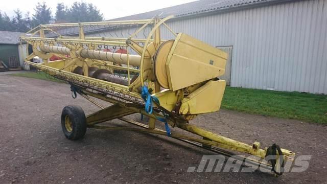 New Holland 13 Accesorii combine agricole