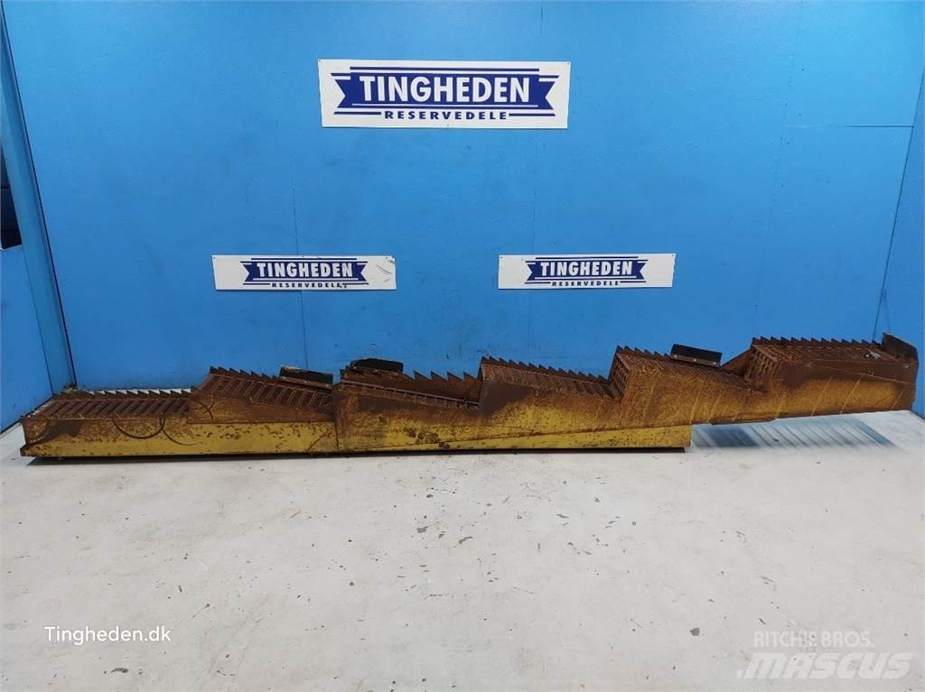 New Holland 1545 Accesorii combine agricole