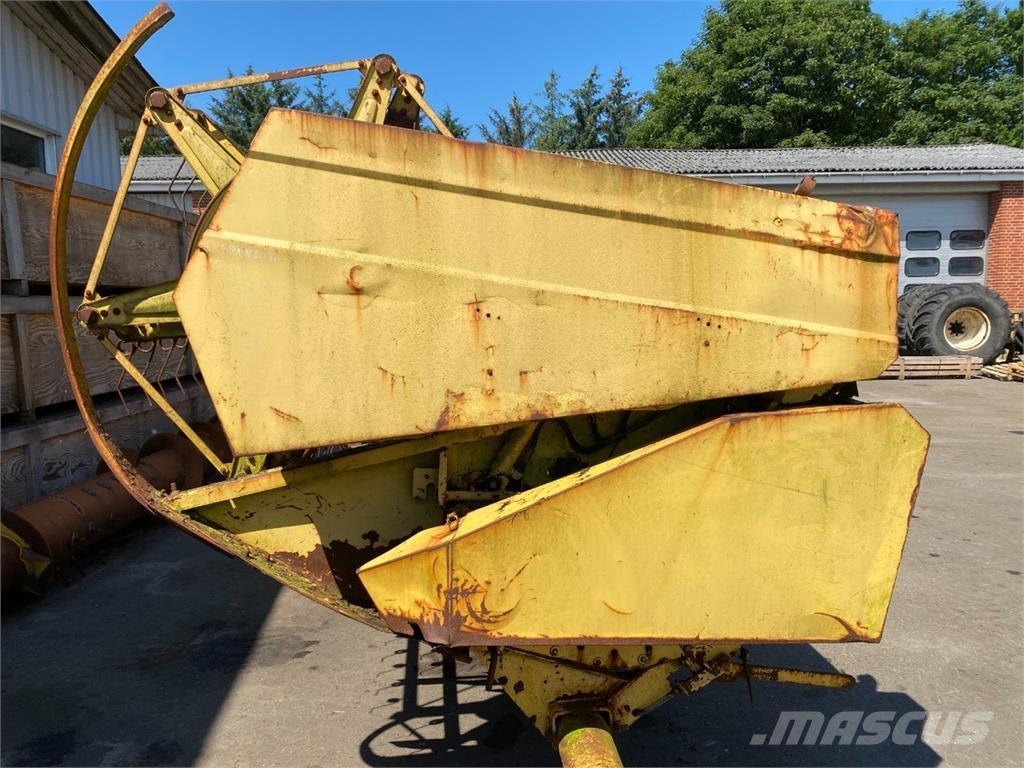 New Holland 20 Accesorii combine agricole