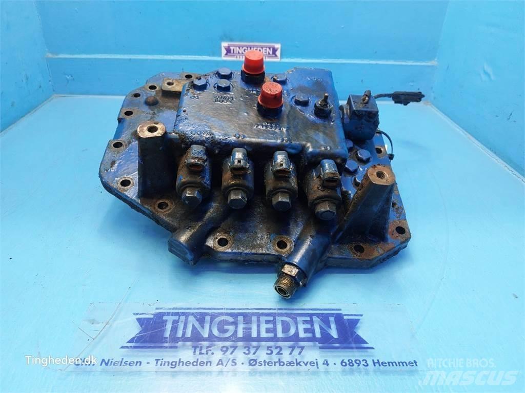 New Holland 6640 Transmisie