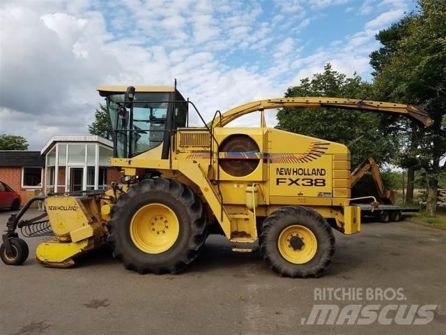 New Holland FX38 Forajere cu autopropulsare