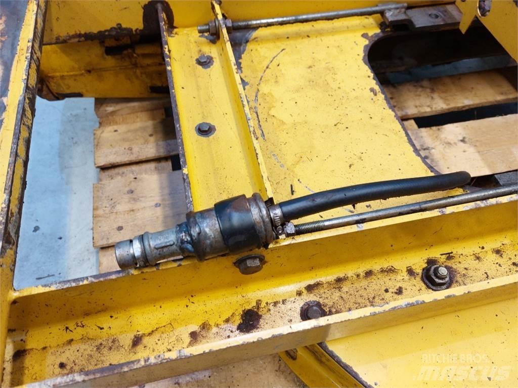 New Holland FX38 Accesorii pentru mașini de fân și furaje