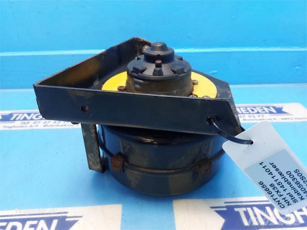 New Holland FX38 Accesorii pentru mașini de fân și furaje