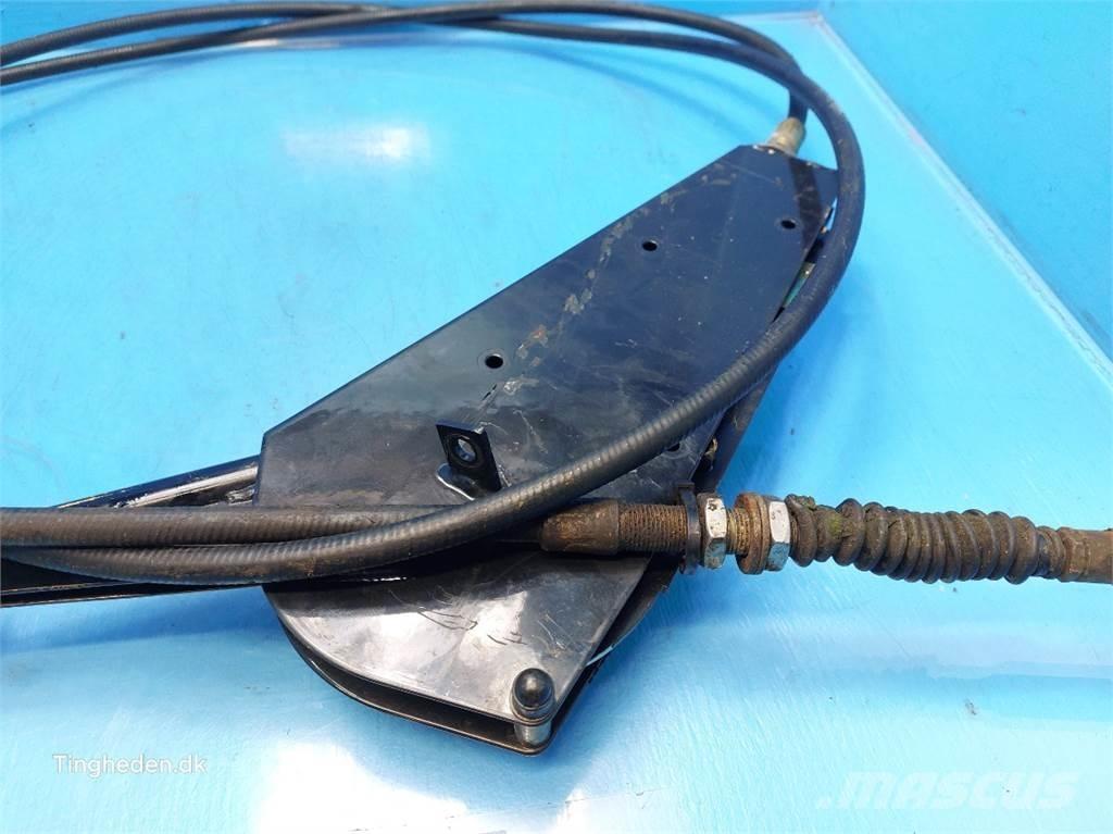 New Holland FX60 Accesorii pentru mașini de fân și furaje