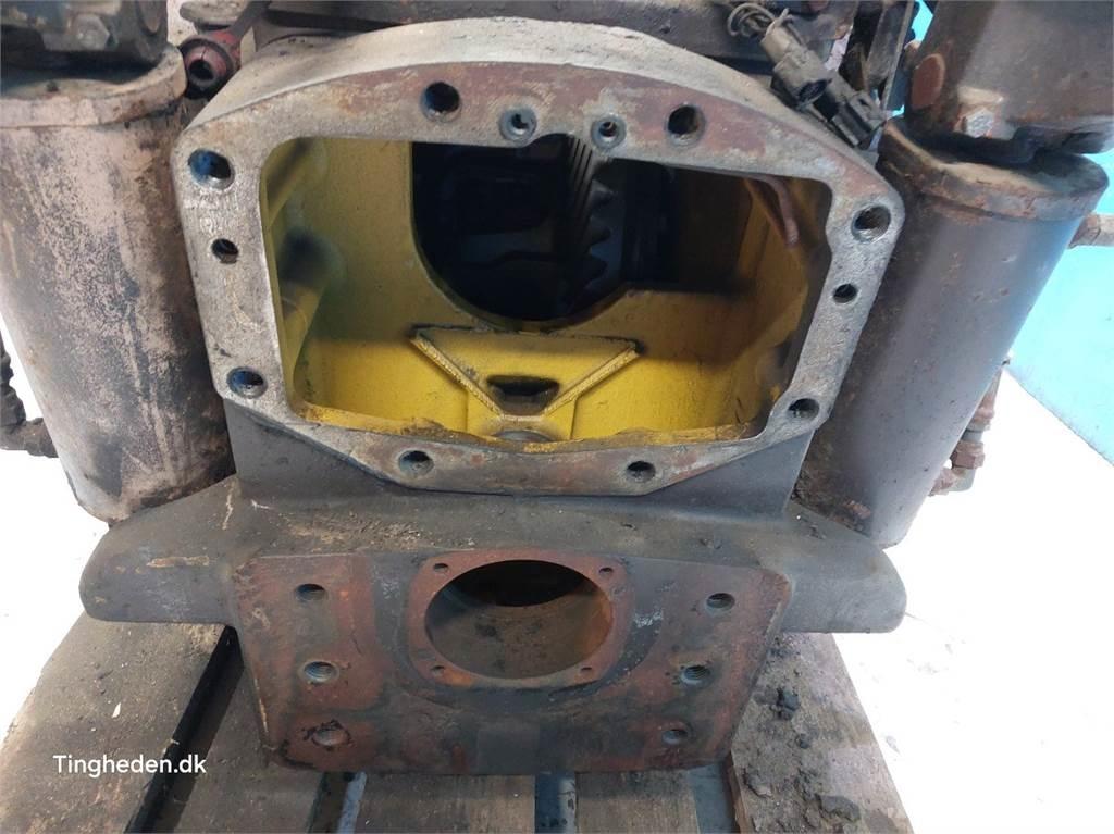 New Holland G190 Transmisie