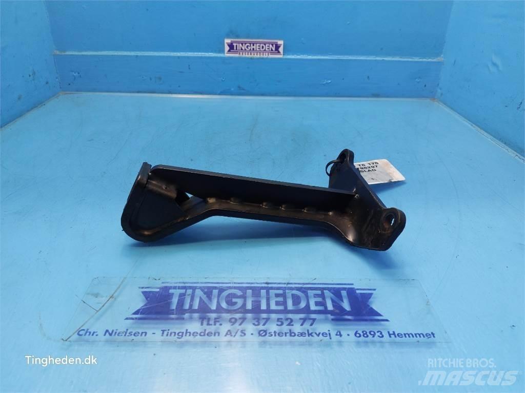 New Holland T6 Cabine si interior
