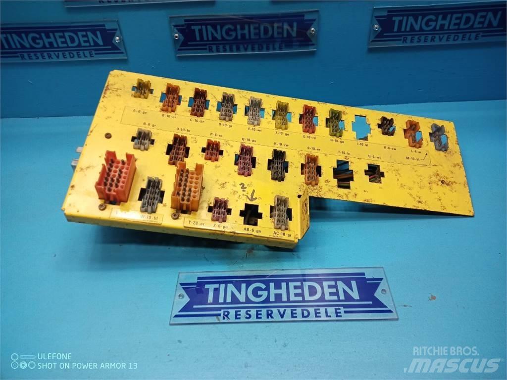 New Holland TF44 Electronice