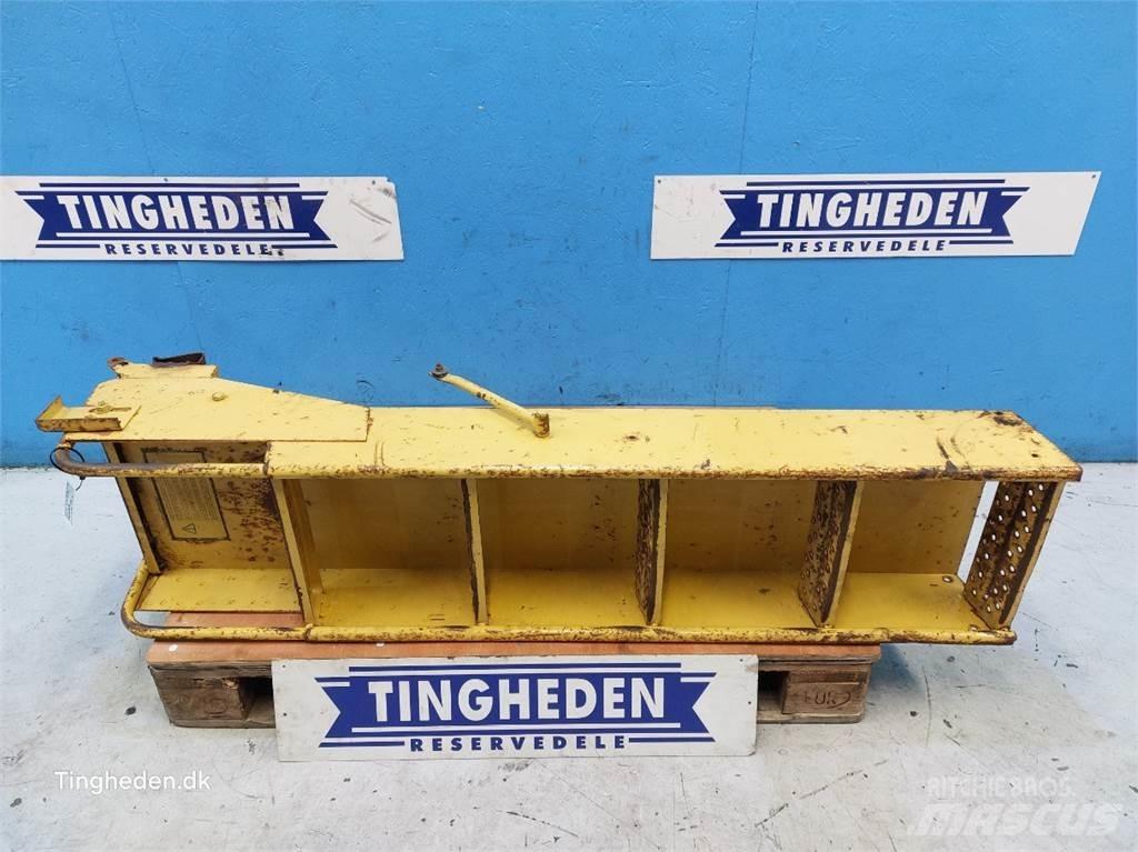New Holland TF46 Cabine si interior