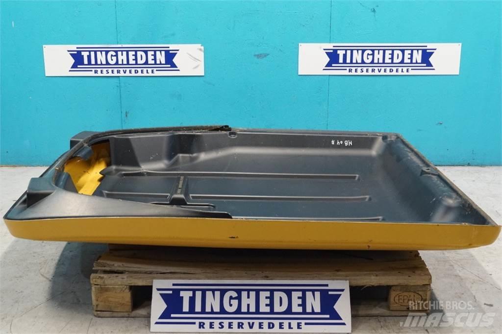 New Holland TF78 Cabine si interior