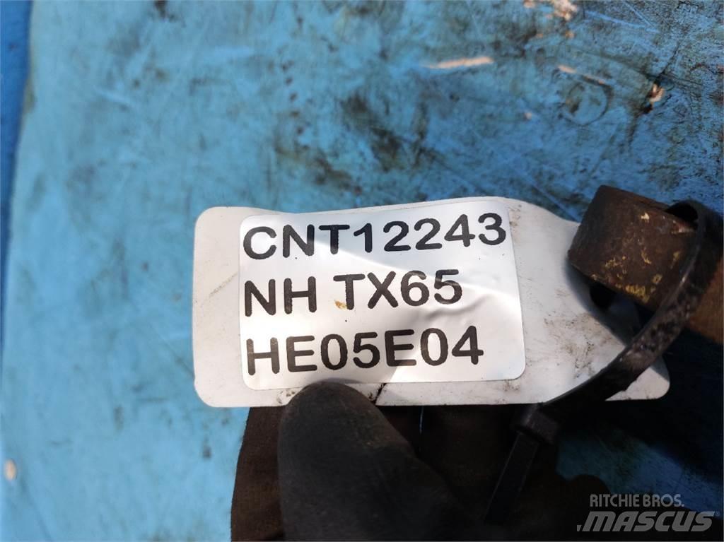 New Holland TX65 Dispersare nisip si sare
