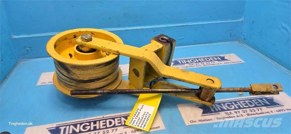 New Holland TX68 Dispersare nisip si sare