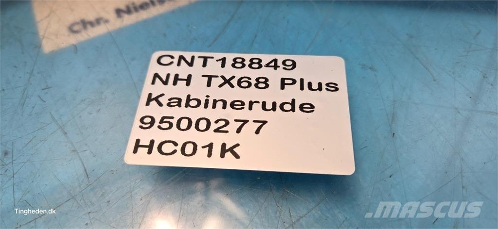 New Holland TX68 Cabine si interior