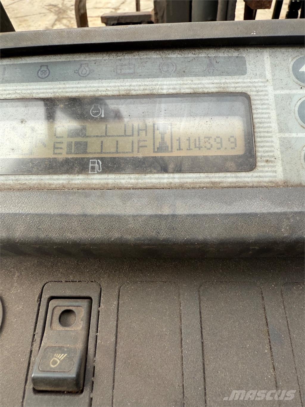 Nissan FD20 Stivuitor diesel