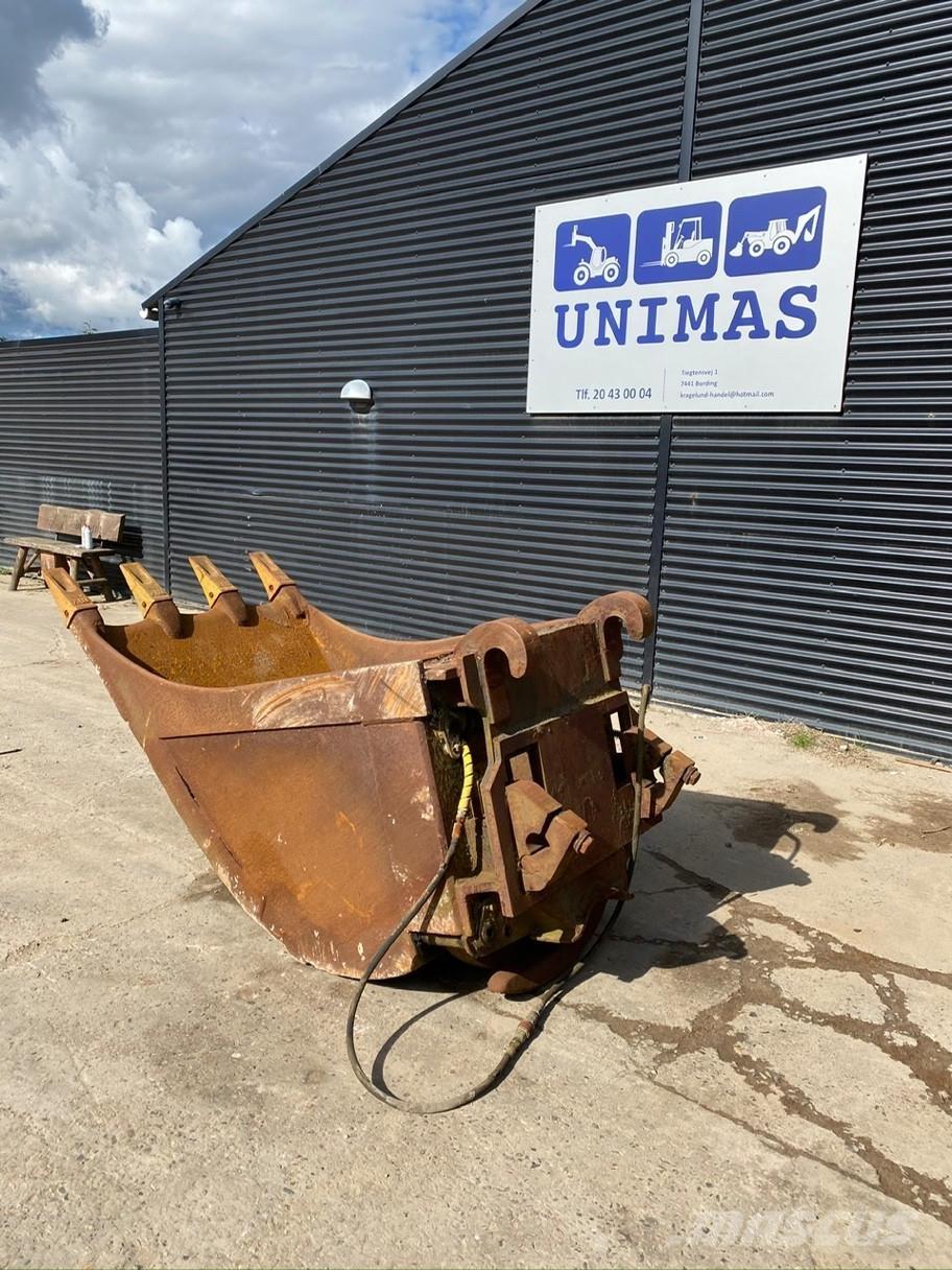  Skovl med klo Pistoane