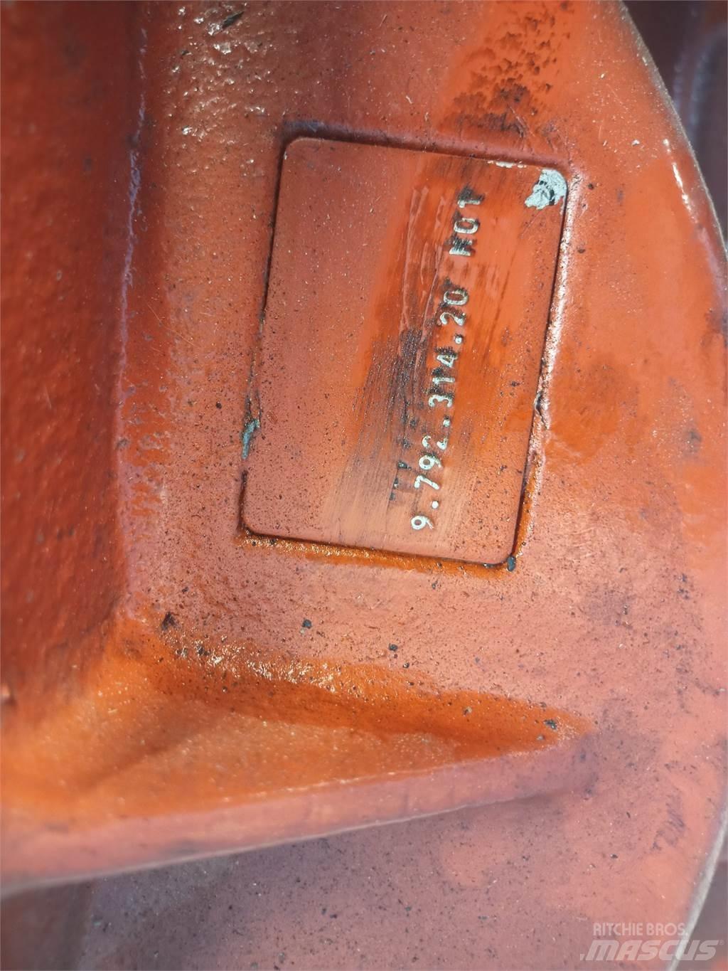 Taarup 9063C Greble