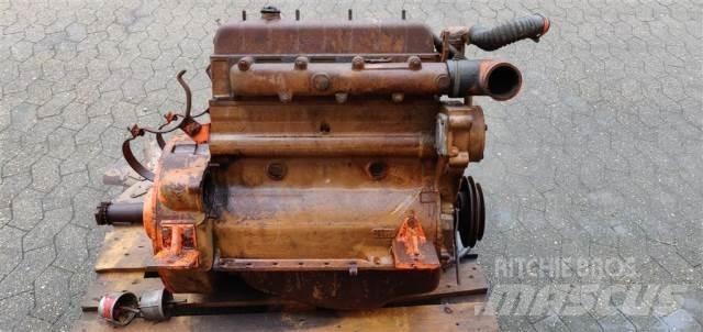 Valmet 411BL Motoare