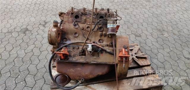 Valmet 411BL Motoare