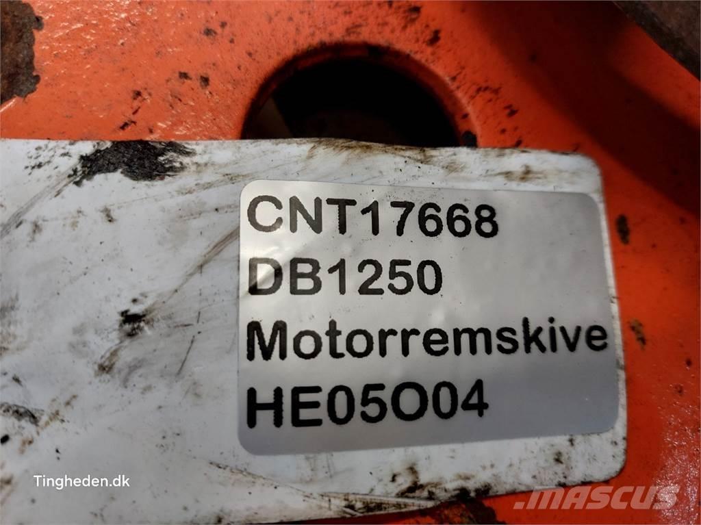 Valmet 411BL Motoare