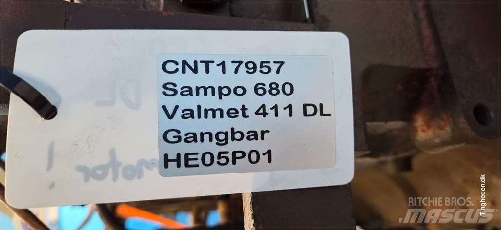 Valmet 411DL Motoare