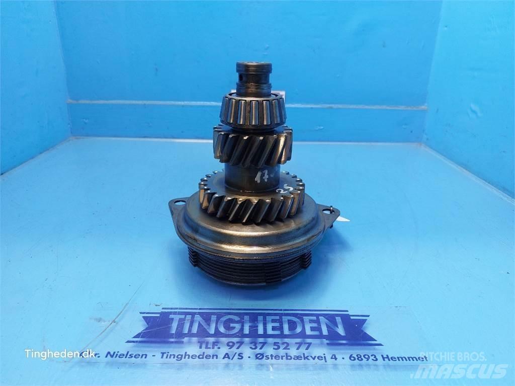 Valmet 8050 Transmisie