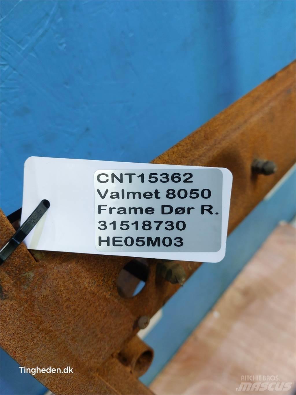 Valmet 8050 Cabine si interior