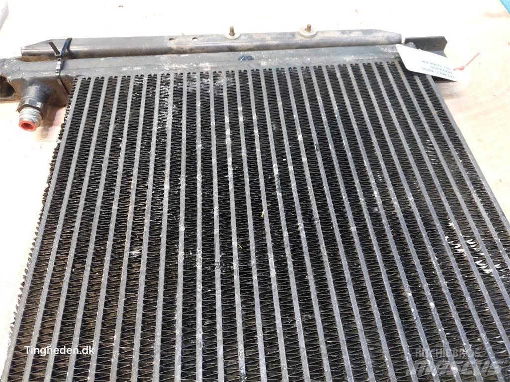 Valmet 8050 Radiatoare
