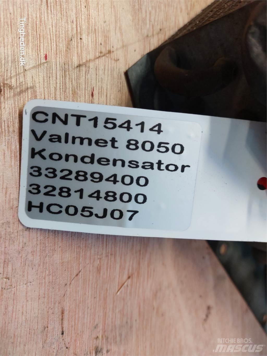 Valmet 8050 Radiatoare