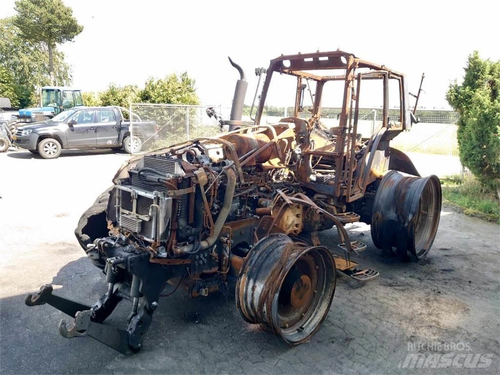 Valtra T213 Tractoare