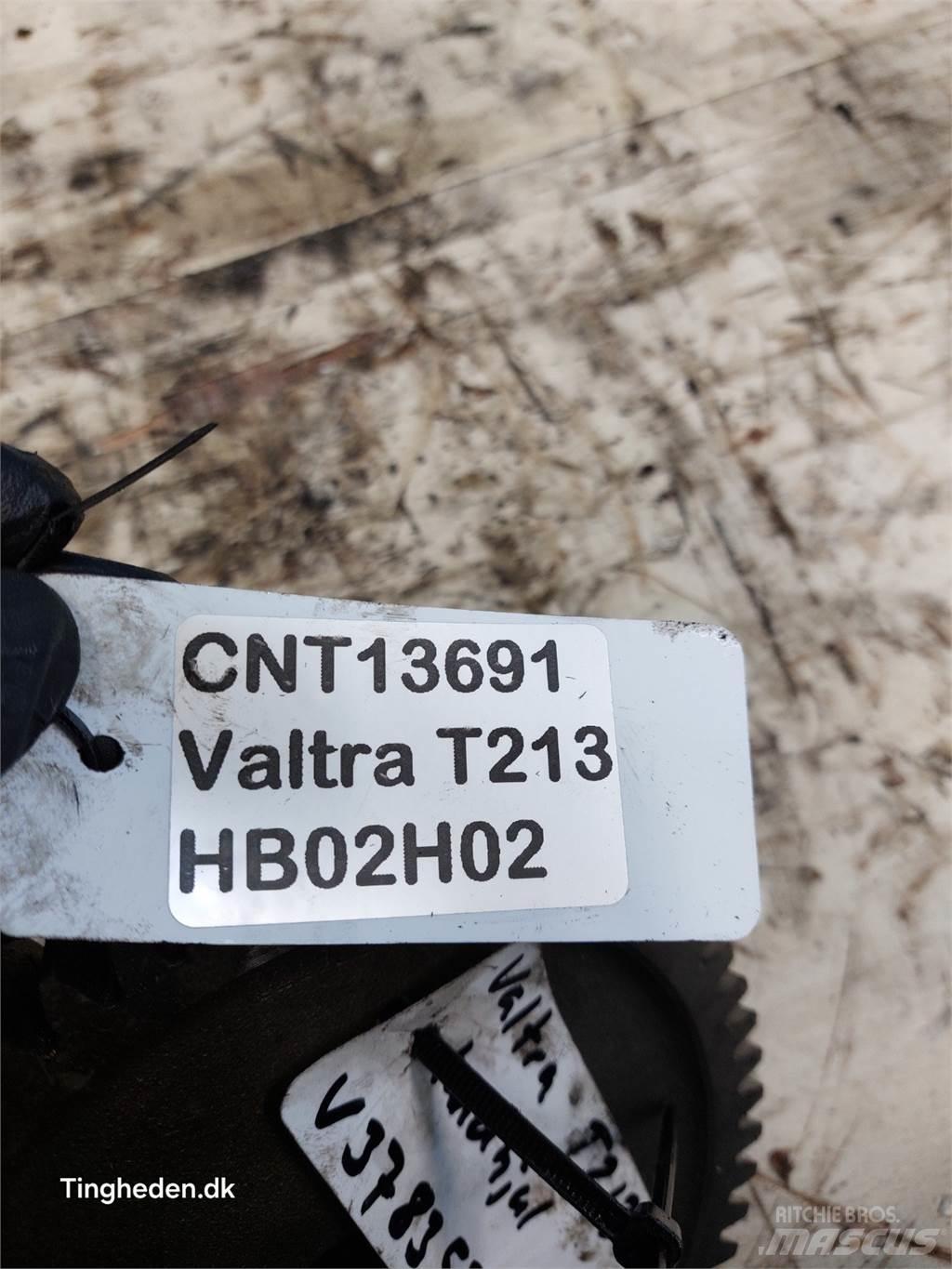 Valtra T213 Transmisie