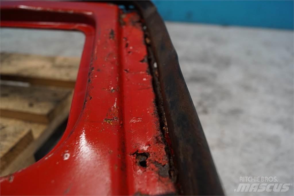 Volvo BM 650 Cabine si interior