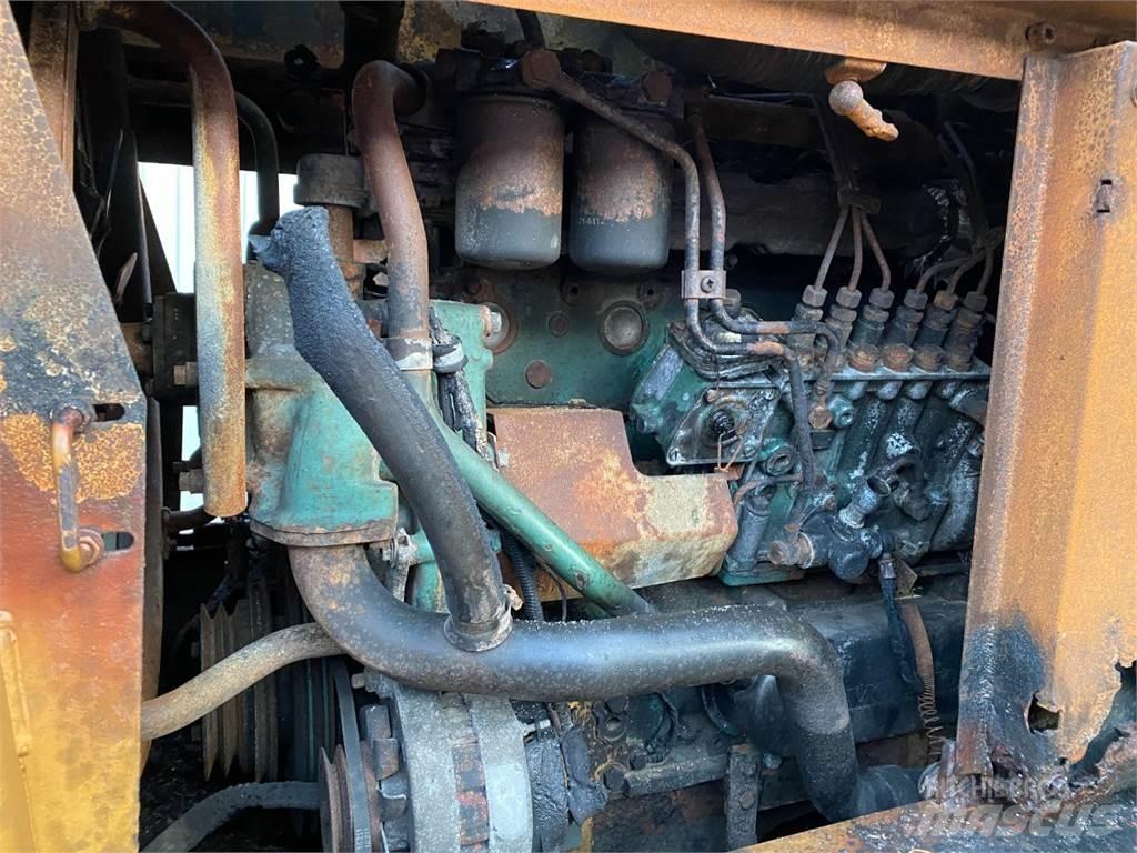 Volvo L120 Incarcator pe pneuri