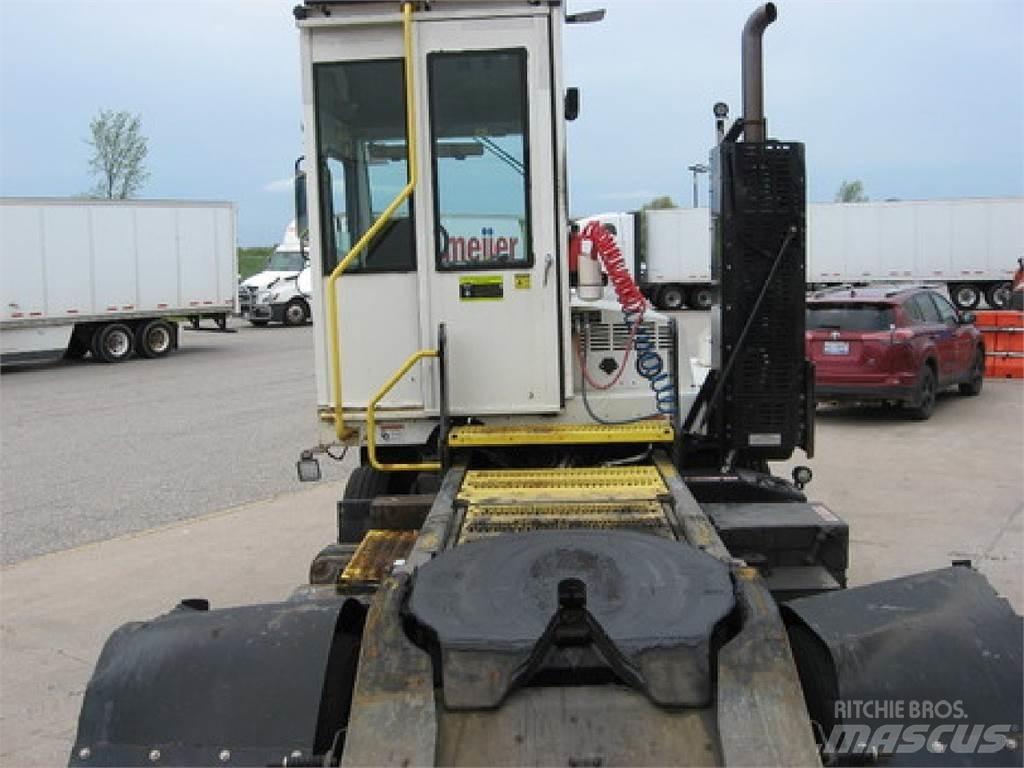 Autocar ACTT42 Adaptor terminal