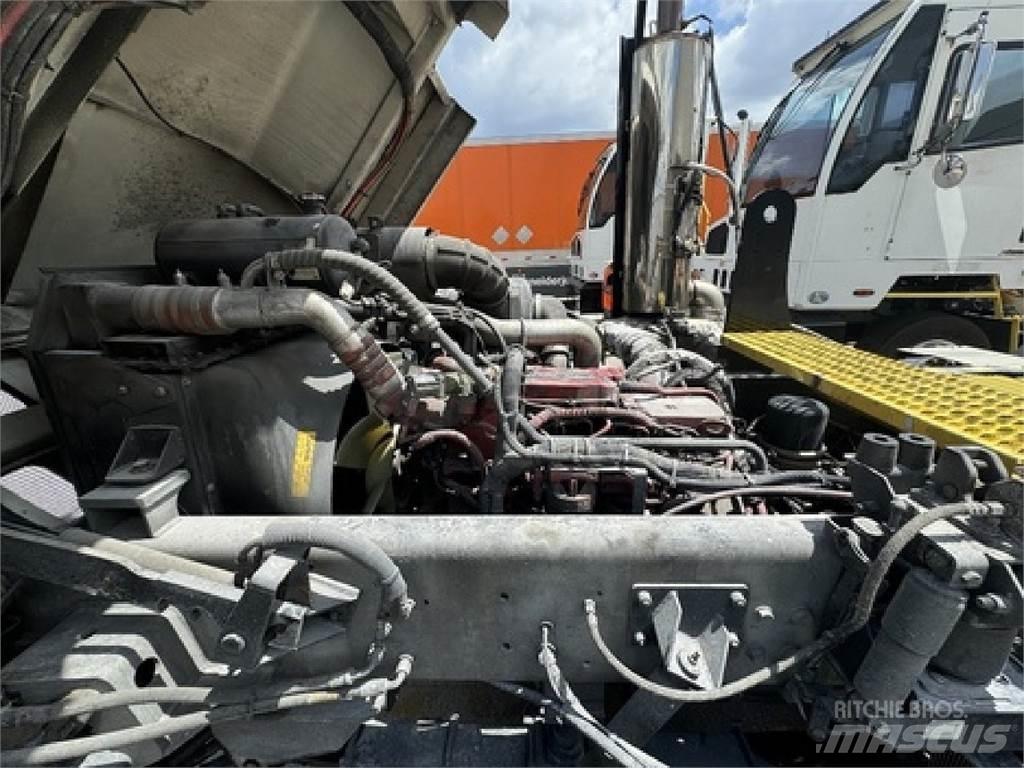 Autocar ACTT42 Adaptor terminal