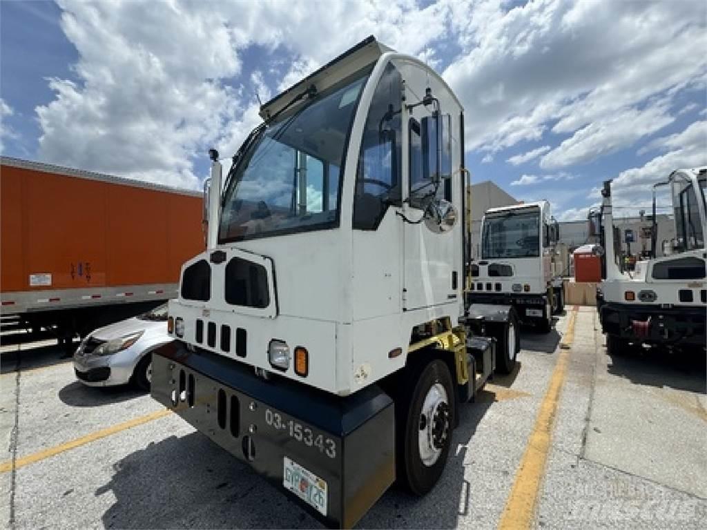 Autocar ACTT42 Adaptor terminal