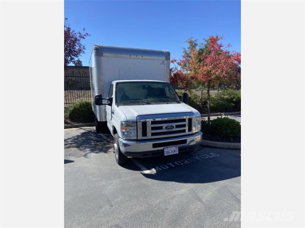 Ford E350 Autocamioane