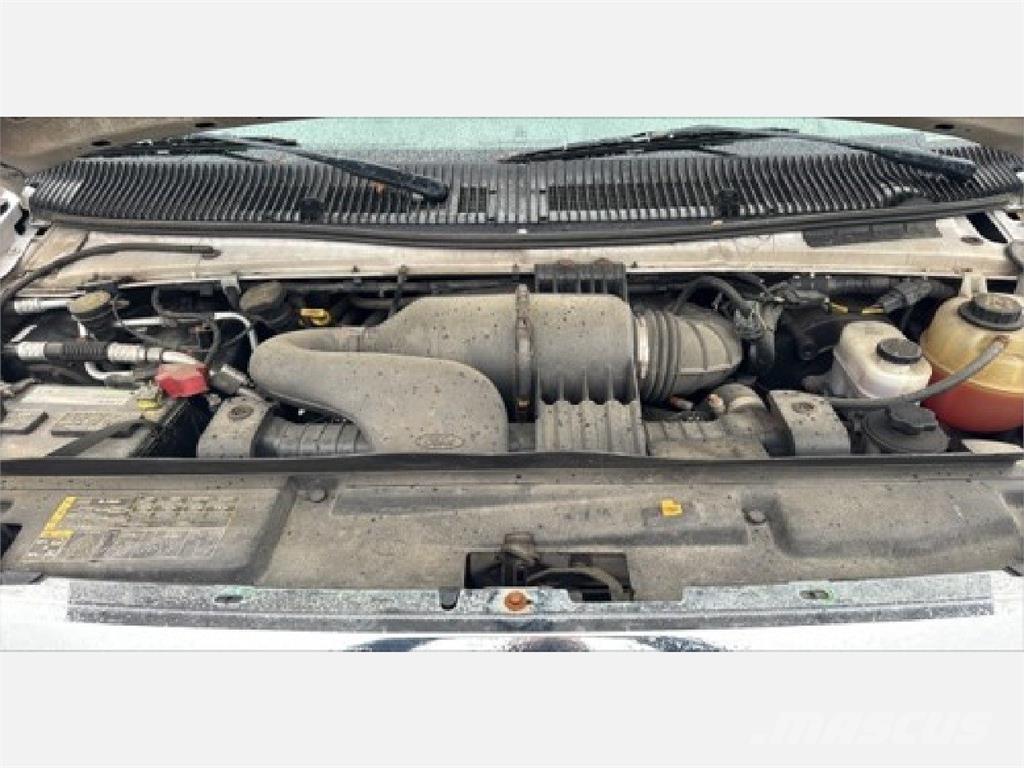 Ford E350 Autocamioane