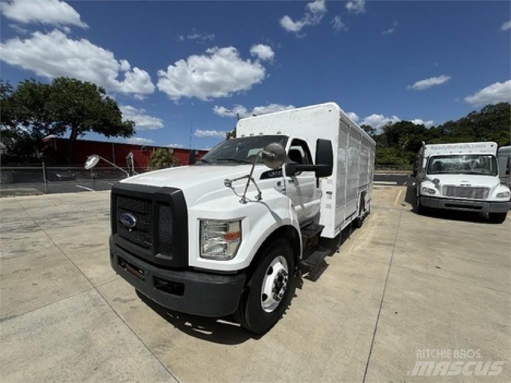 Ford F650 Camioane transport bauturi