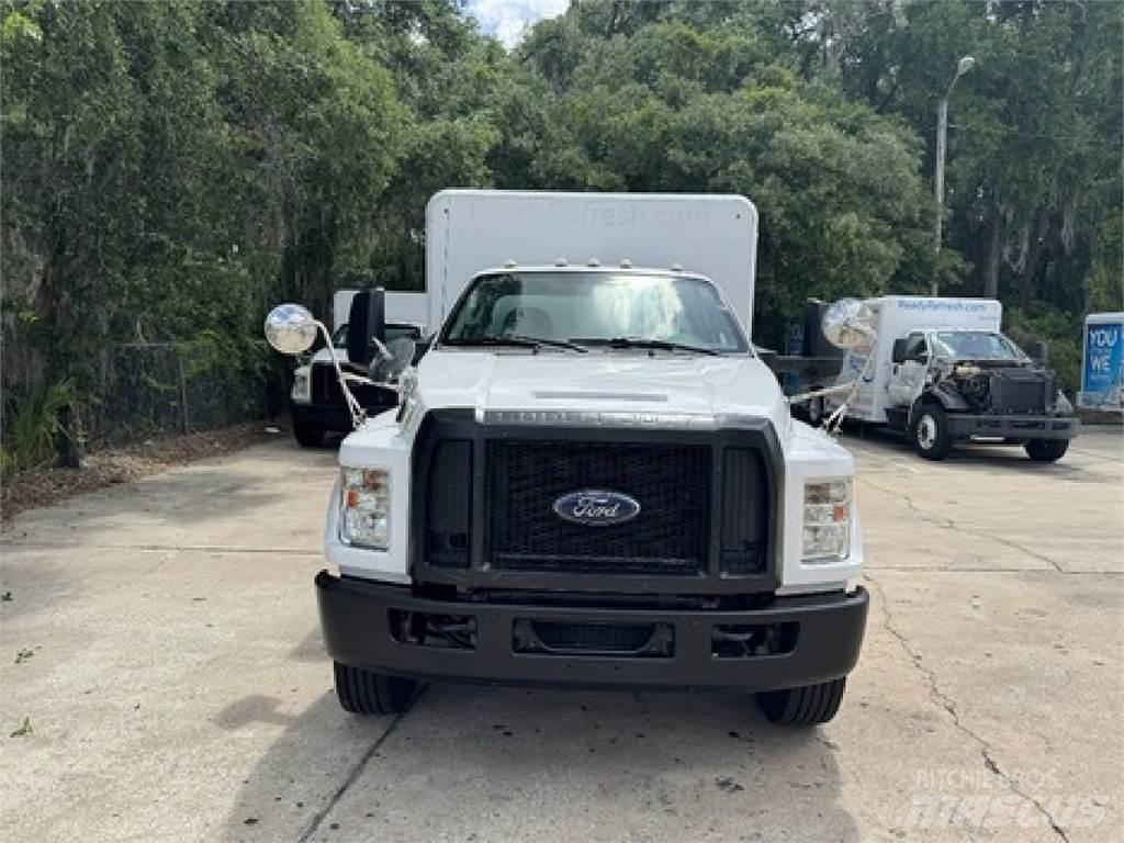 Ford F650 Camioane transport bauturi