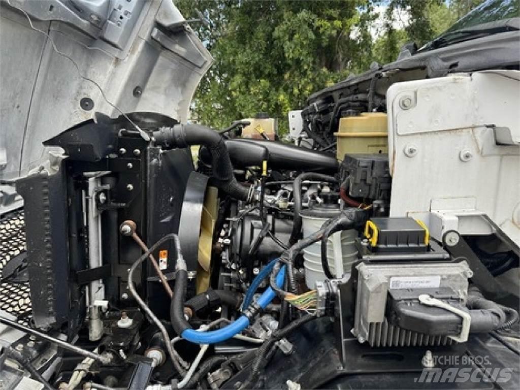 Ford F650 Camioane transport bauturi