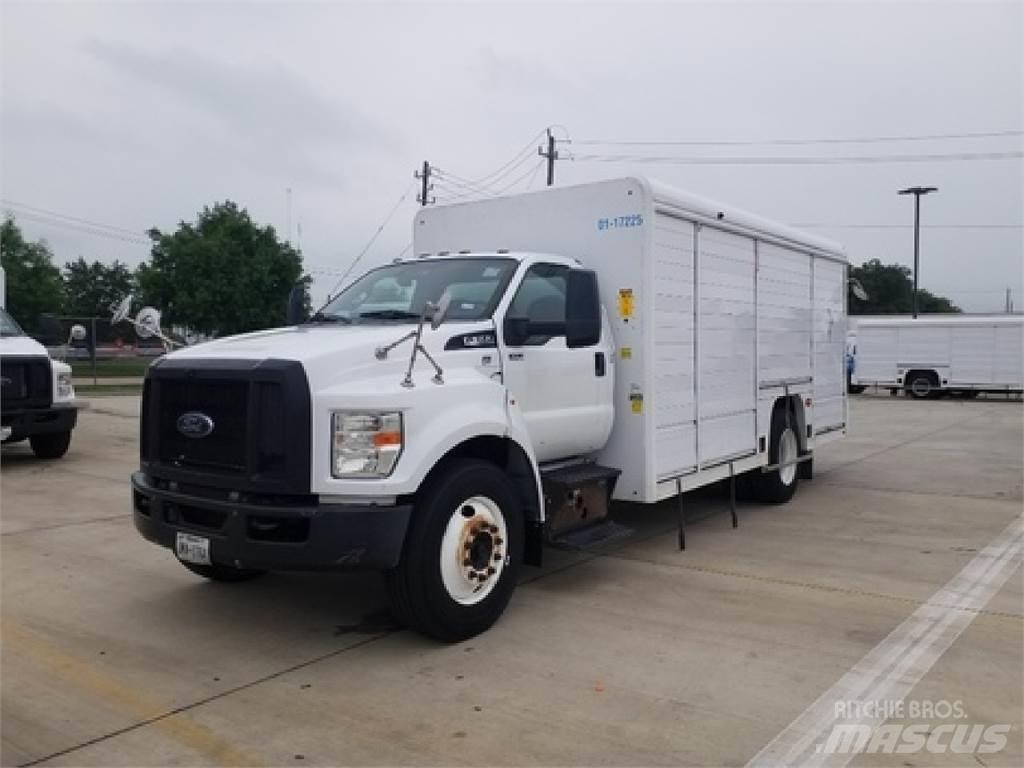 Ford F650 Camioane transport bauturi