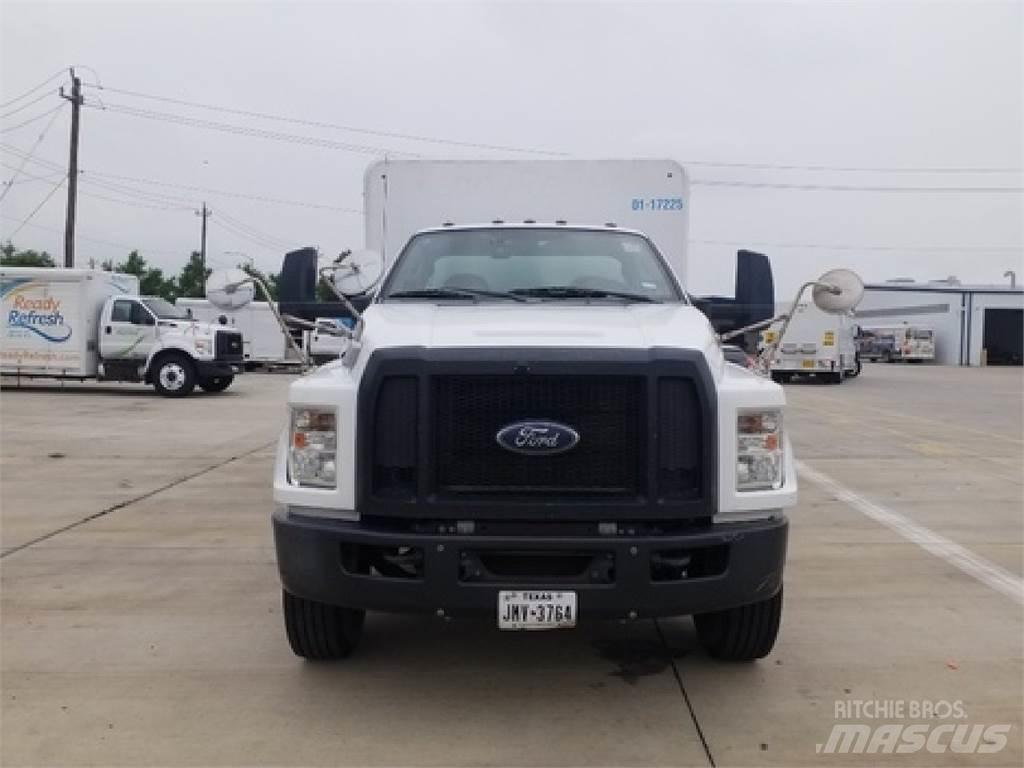 Ford F650 Camioane transport bauturi